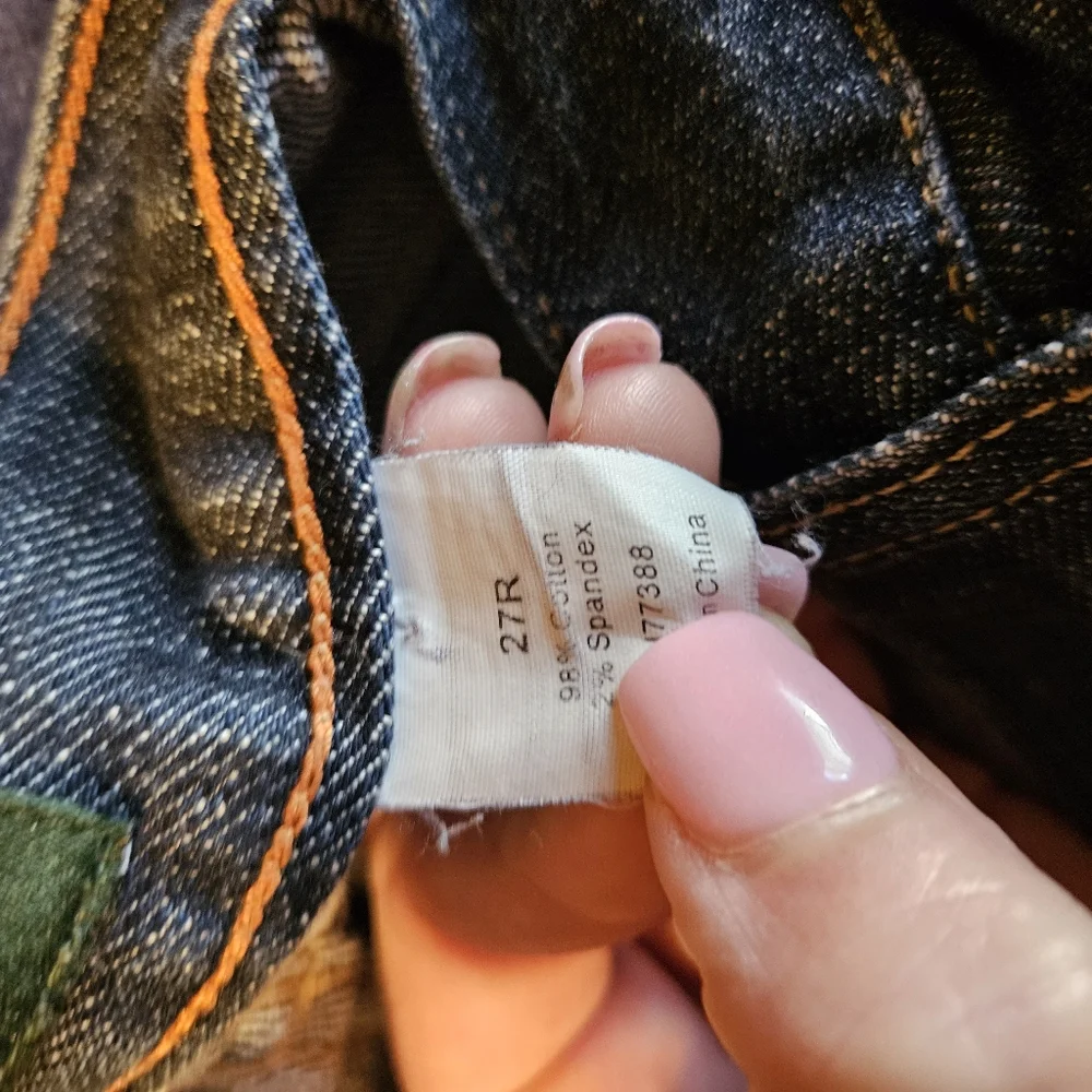 Women's jeans - Picture 2 of 3